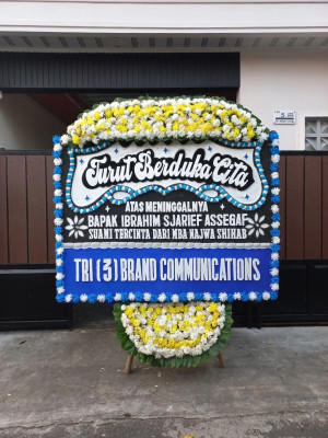 Papan Bunga Duka di Yosodadi
